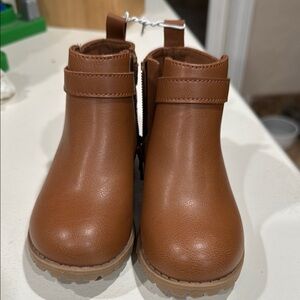 Old Navy Brown Leather Boots with Strap and Low Heel